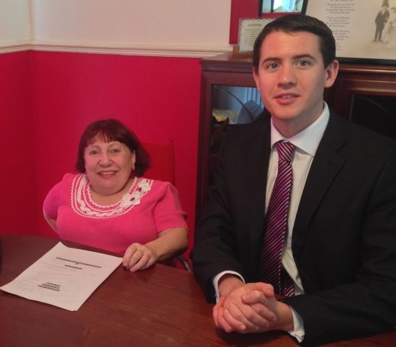 Mark joins Kildrum Gran Iris Henderson in welcoming Labour's action against the Bedroom Tax