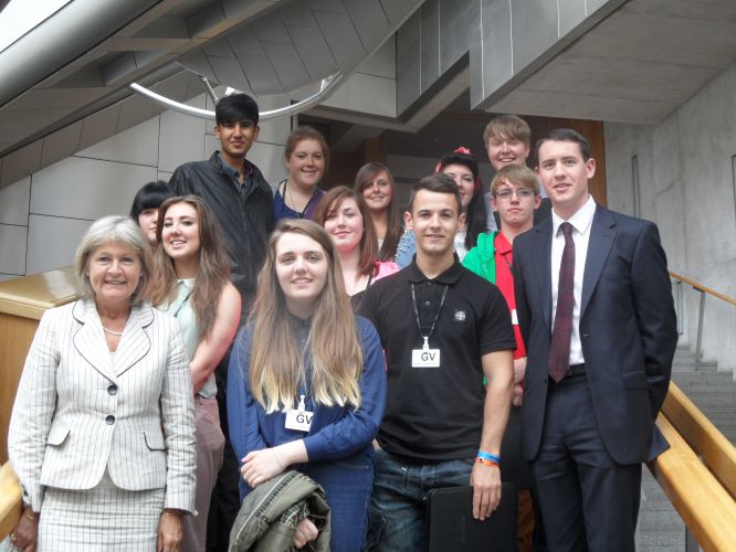 Mark welcomes North Lanarkshire Youth Council in Parliament